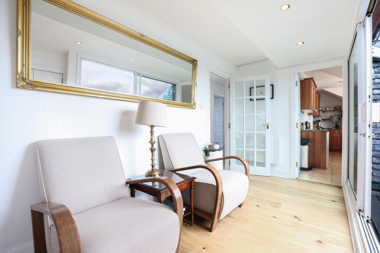 Luxury 3 Bed Royal Mile Apartment Единбург Екстериор снимка