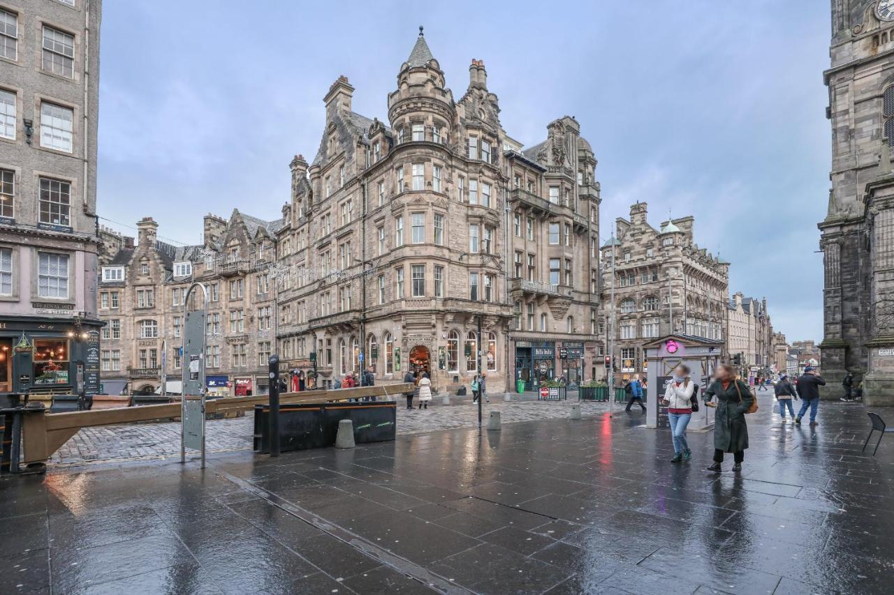 Luxury 3 Bed Royal Mile Apartment Единбург Екстериор снимка